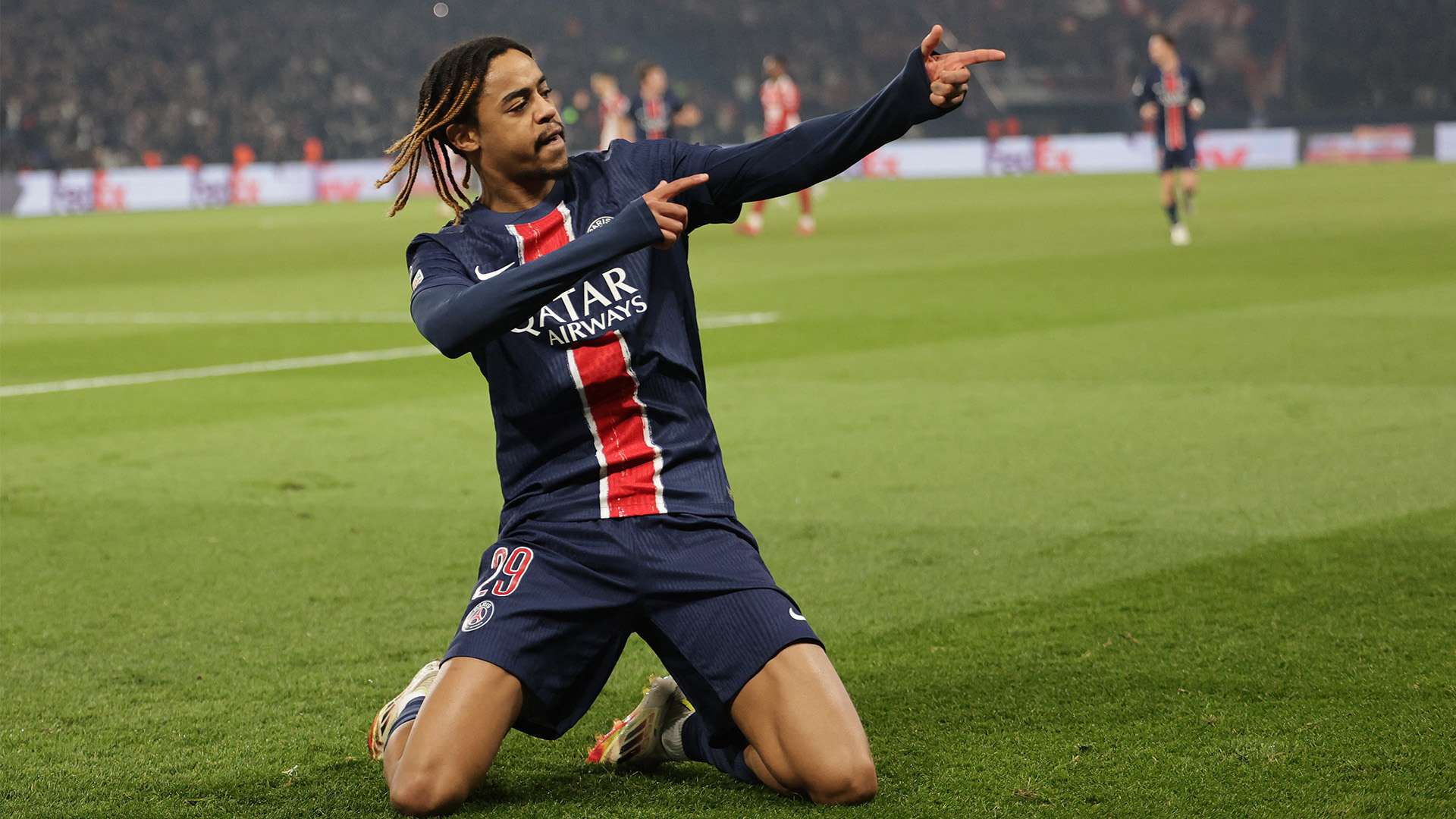 但也从侧面 但也从侧面